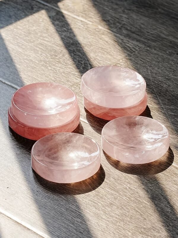 Madagascar natural rose crystal tray ornaments