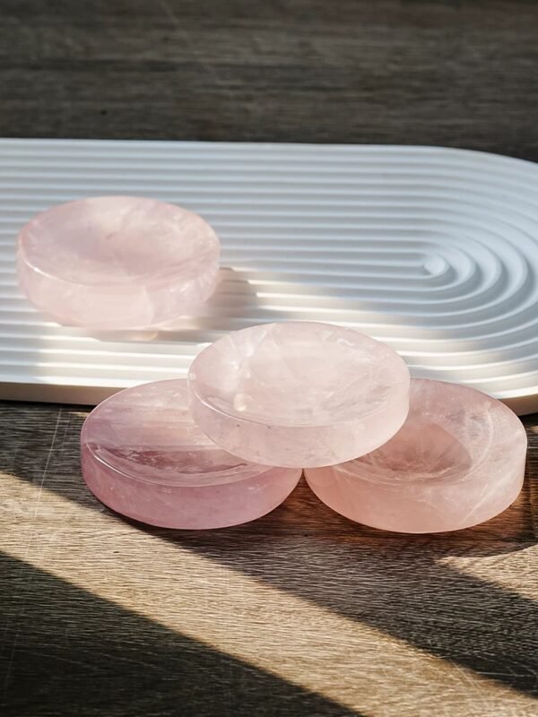 Madagascar natural rose crystal tray ornaments